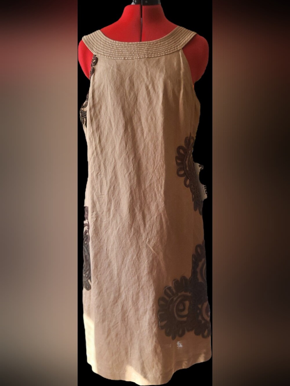 Sleeveless Beige Midi Dress with Dark Embroidered Motifs